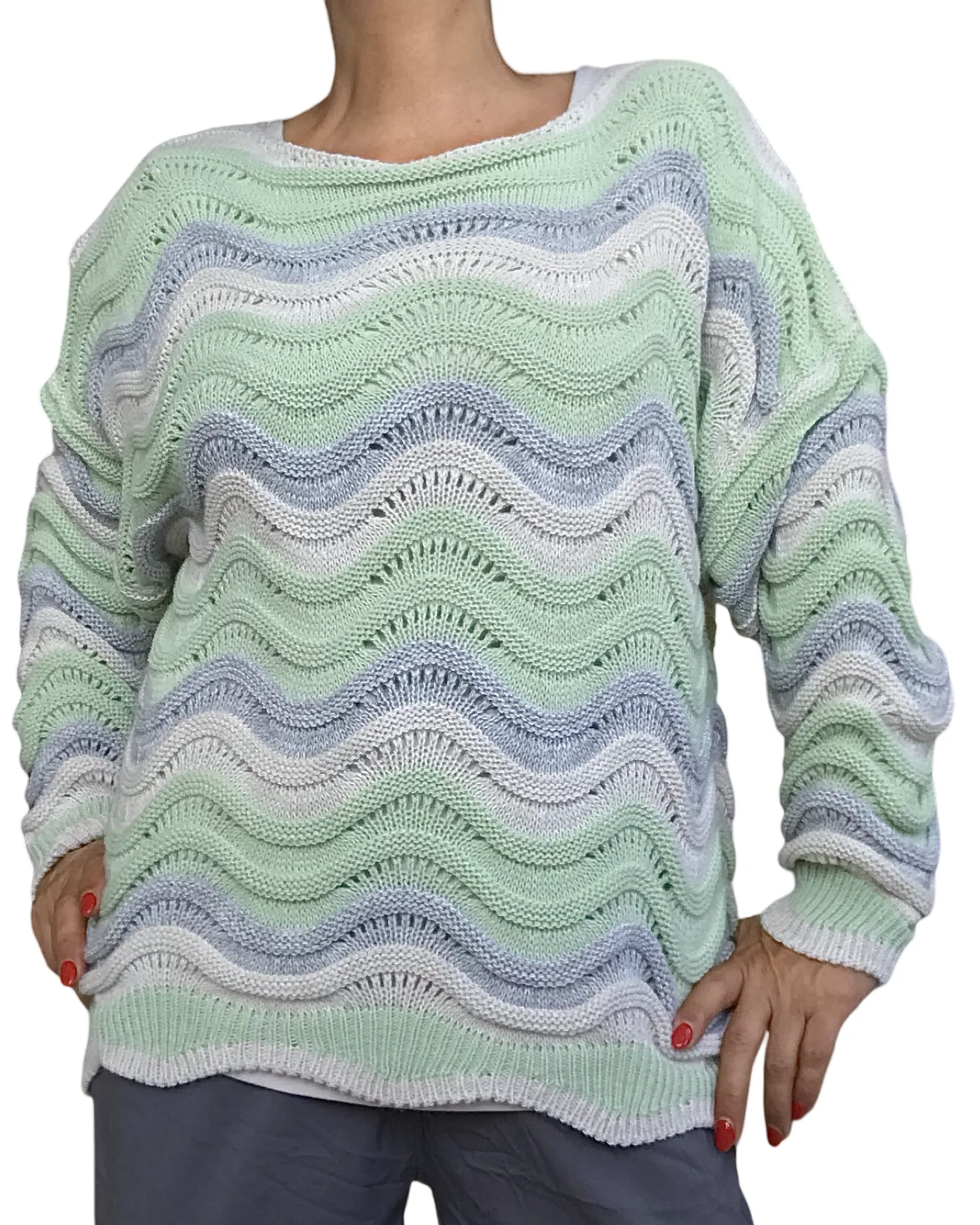 Chandail en tricot zig zag col rond beige, gris, et vert céleri