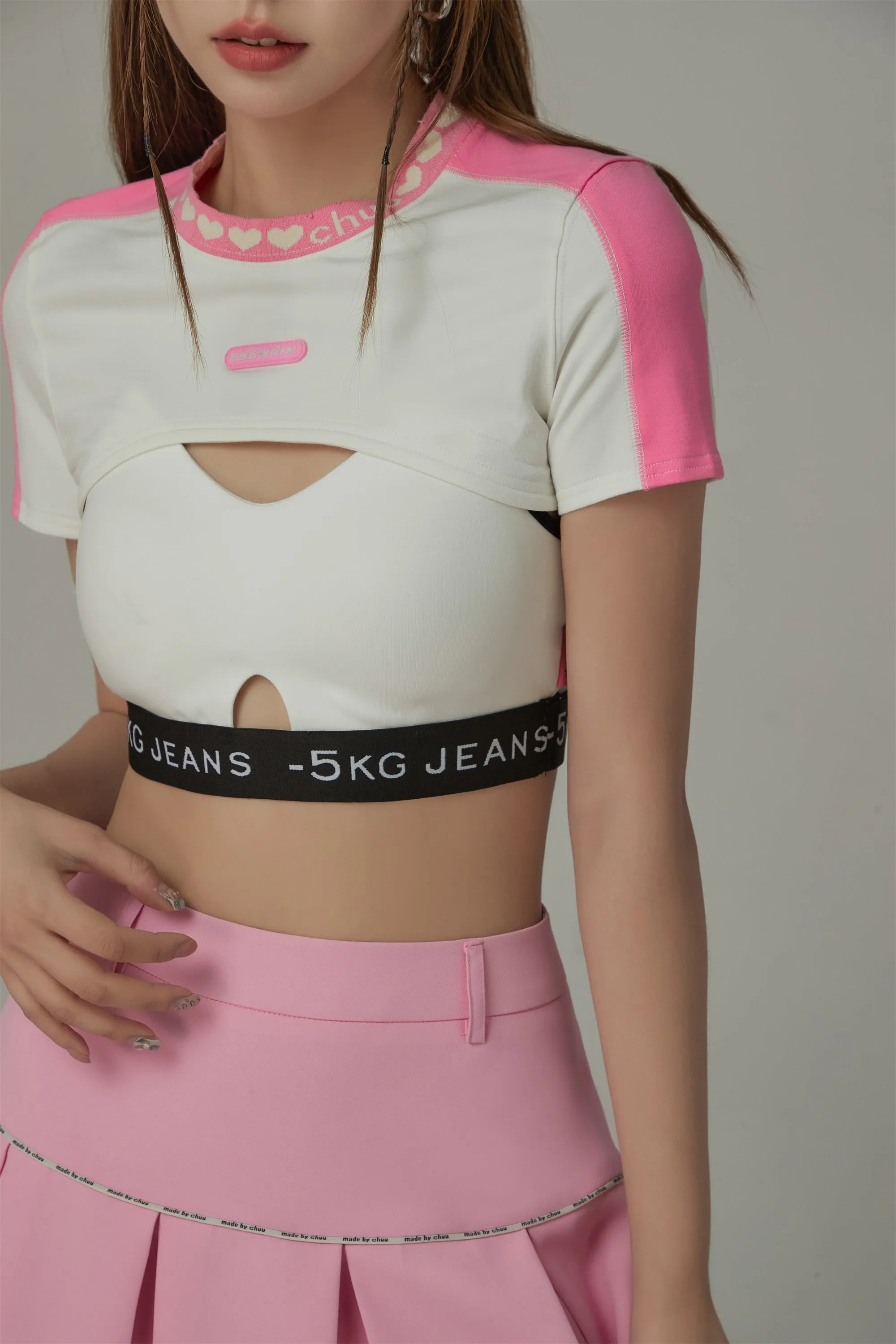 Contrast Ultra Cropped Heart Neckline T-Shirt
