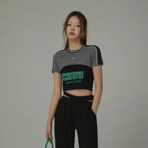 Contrast Ultra Cropped Heart Neckline T-Shirt