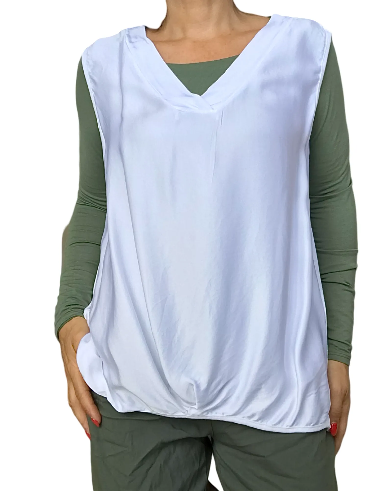 Débardeur blanc en satin col en V