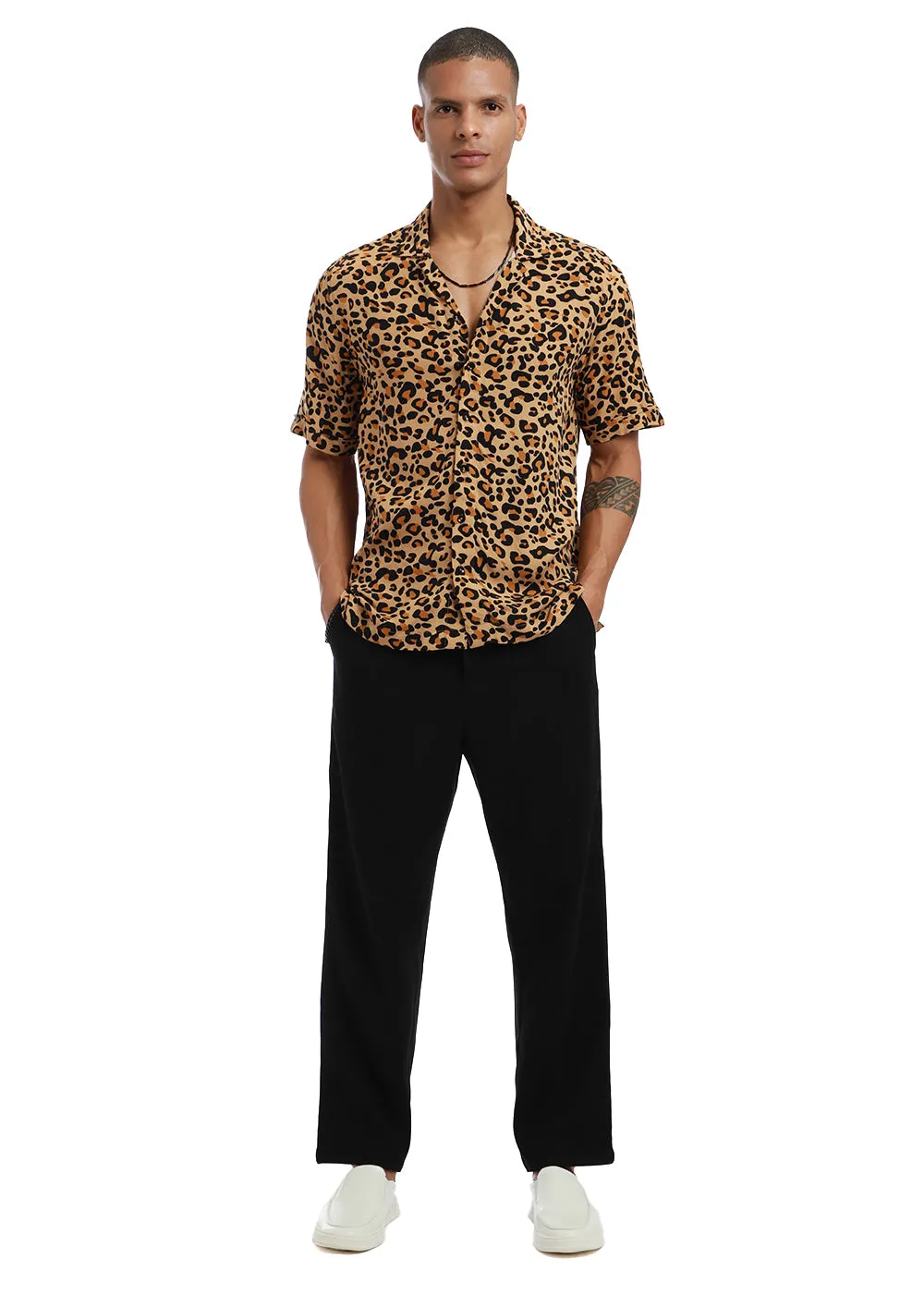 Feline Print Half sleeve shirt