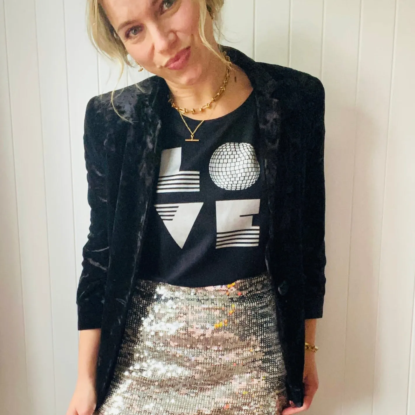 LOVE IS T-shirt Black & Silver