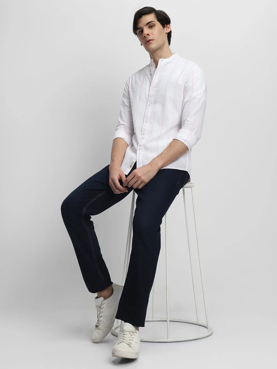 Men's Button Down Collar Regular Fit Stripes Blue Casual Shirt