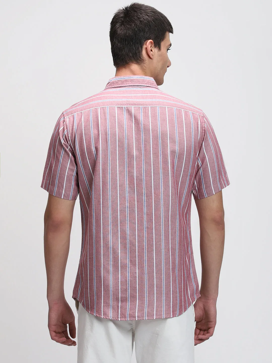 Men's Maroon Spread Collar Casual Shirt
