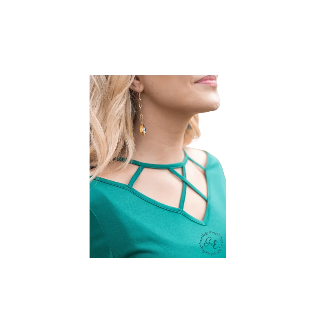 Southern Grace Women's Vinyard Day Caged Neckline Green T Shirt