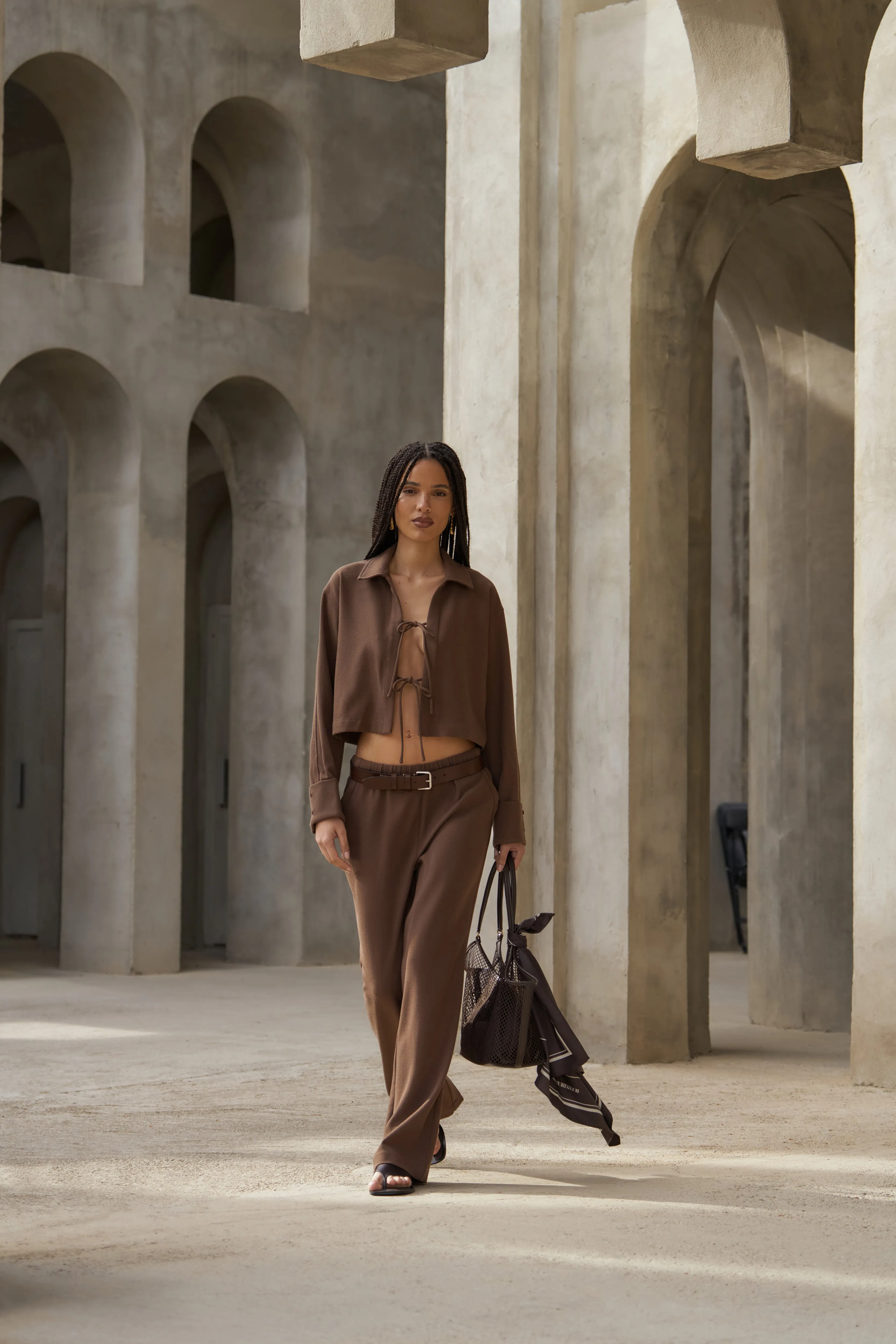 TEXTURED LINEN TIE FRONT SHIRT - BROWN