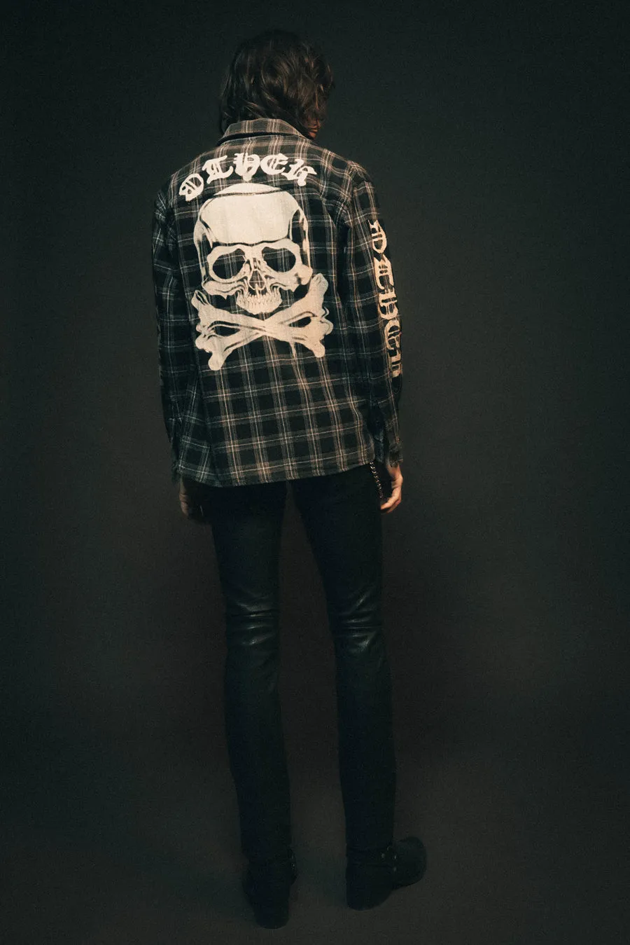 The Skull & Crossbones Vintage Flannel Shirt | Worn Black